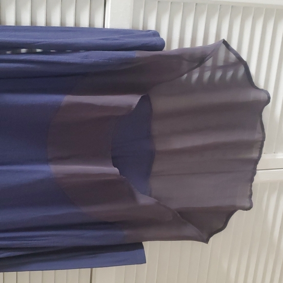 Flowy blue long-sleeved top - Picture 2 of 12